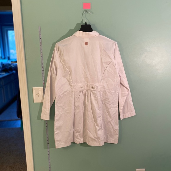 🔥NWT🔥Katherine Heigl Collection Healthcare Uniform. - Picture 5 of 16